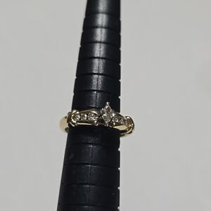 10k Yellow And White Gold Diamond Ring